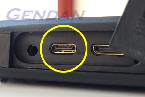 USB-C female connector